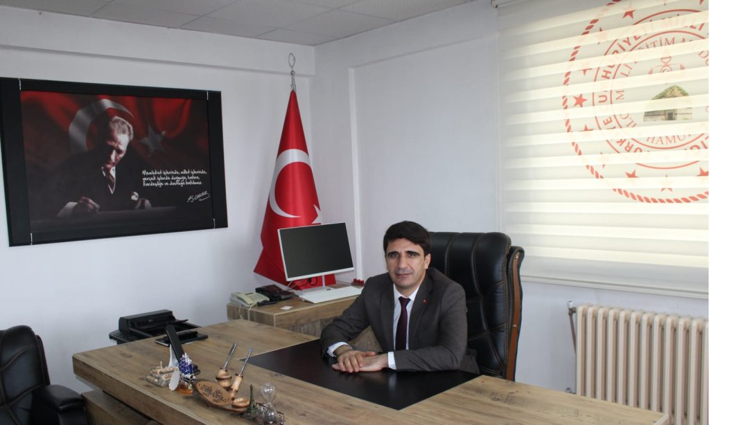 İlçemize İlçe Milli Eğitim Müdürü Olarak Atanan Mehmet Özmüş Görevine Başladı